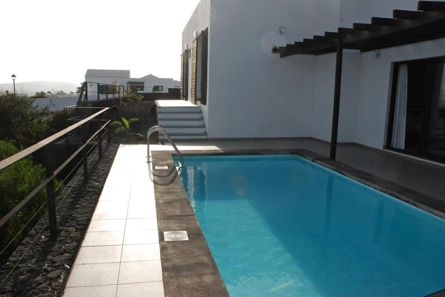 El Tucan Vistas En 3 Y Piscina Nazaret
